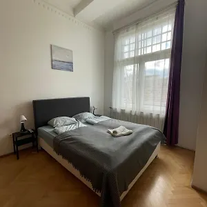 ellenőrizze a rendelkezésre állást